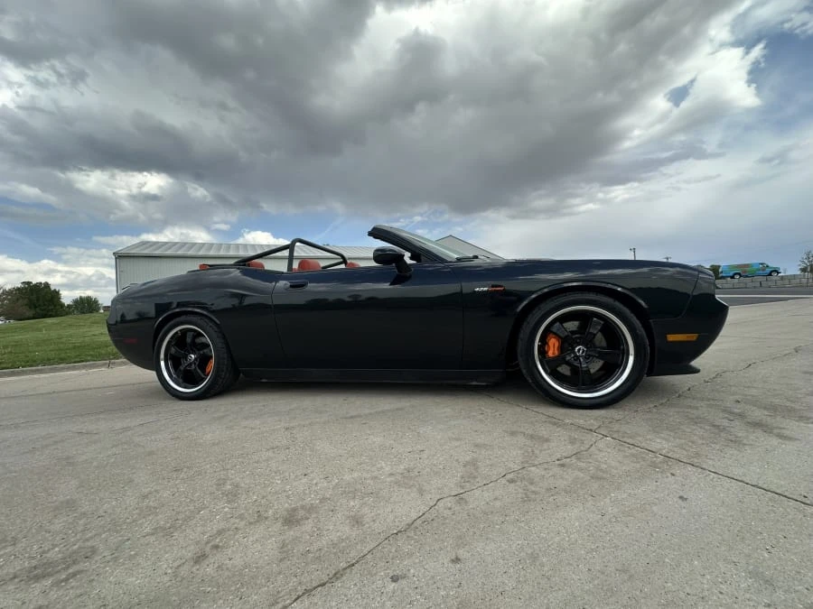 2010 Dodge Challenger SRT8 & 392 3rd Gen - Image 7 of 29