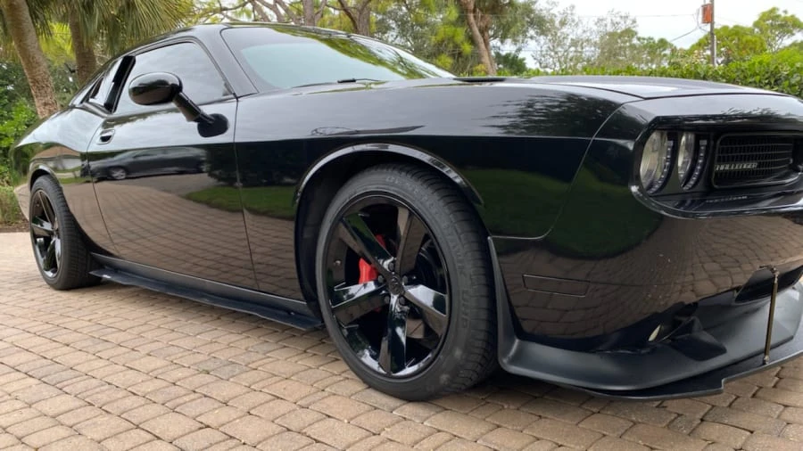 2010 Dodge Challenger SRT8 & 392 3rd Gen - Image 6 of 10