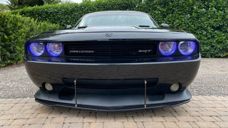 2010 Dodge Challenger SRT8 & 392 3rd Gen - Image 5 of 10