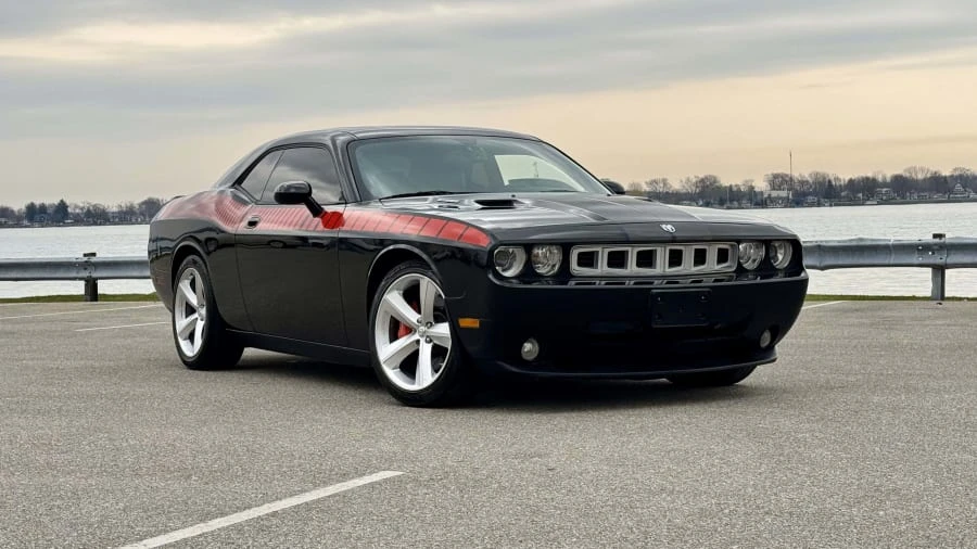 2010 Dodge Challenger SRT8 & 392 3rd Gen - Image 20 of 31