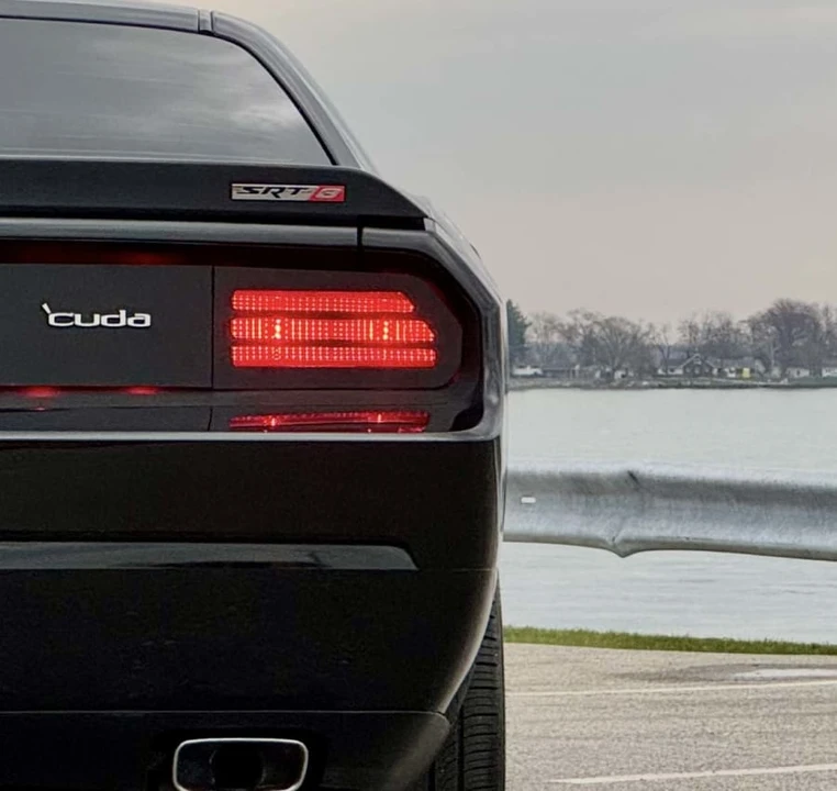 2010 Dodge Challenger SRT8 & 392 3rd Gen - Image 7 of 31