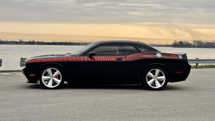 2010 Dodge Challenger SRT8 & 392 3rd Gen - Image 2 of 31