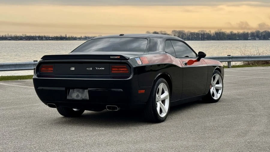 2010 Dodge Challenger SRT8 & 392 3rd Gen - Image 3 of 31