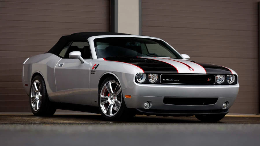 2010 Dodge Challenger SRT8 & 392 3rd Gen - Image 6 of 31