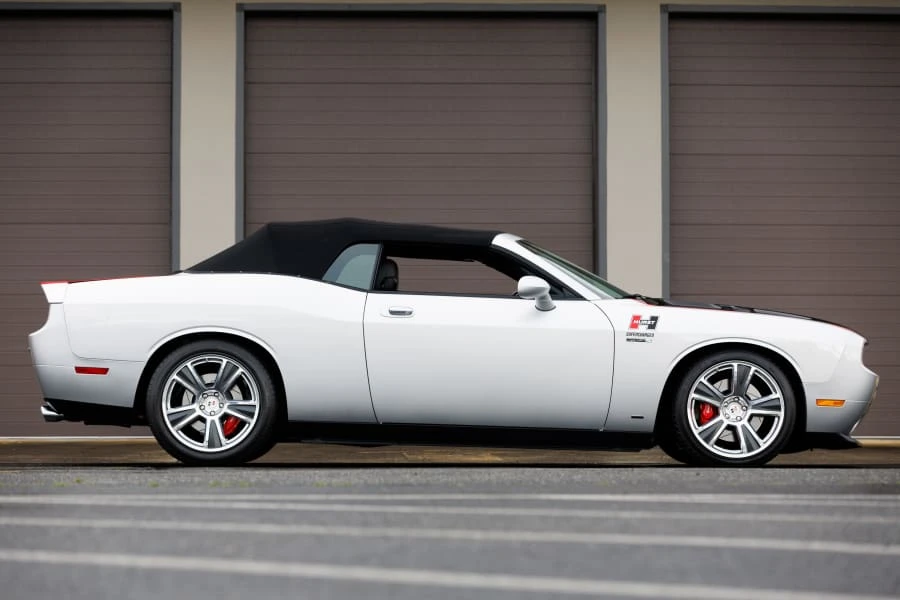 2010 Dodge Challenger SRT8 & 392 3rd Gen - Image 2 of 31
