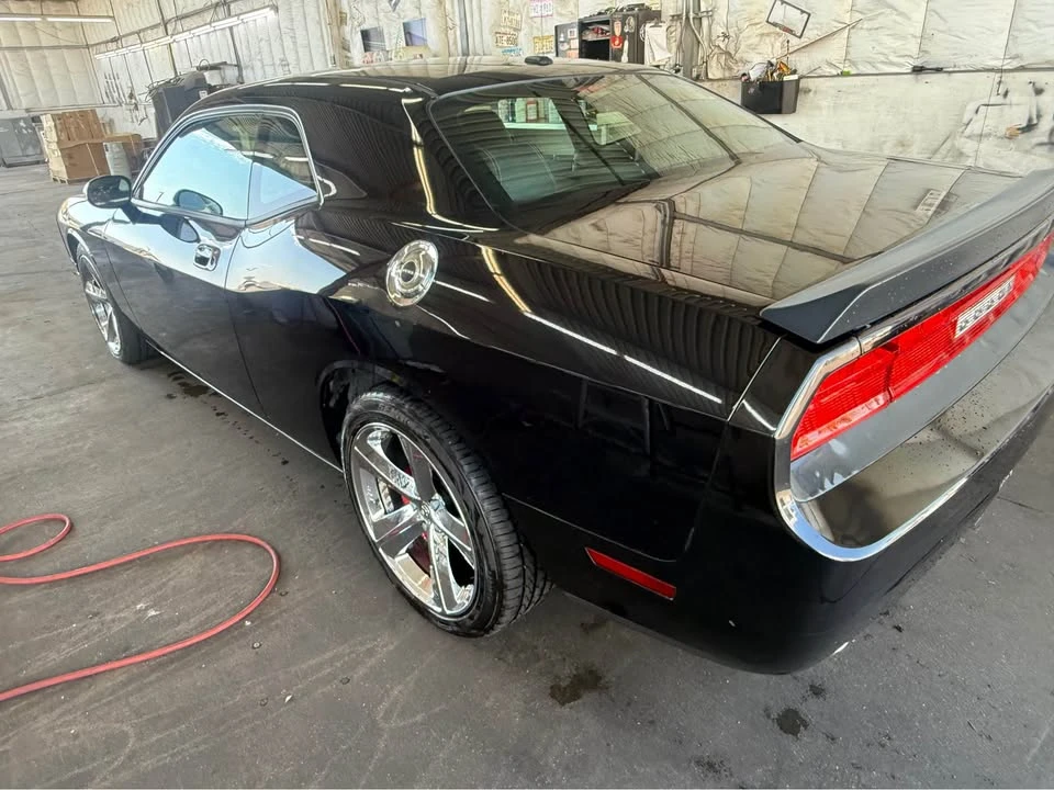2010 Dodge Challenger SRT8 & 392 3rd Gen - Image 7 of 17