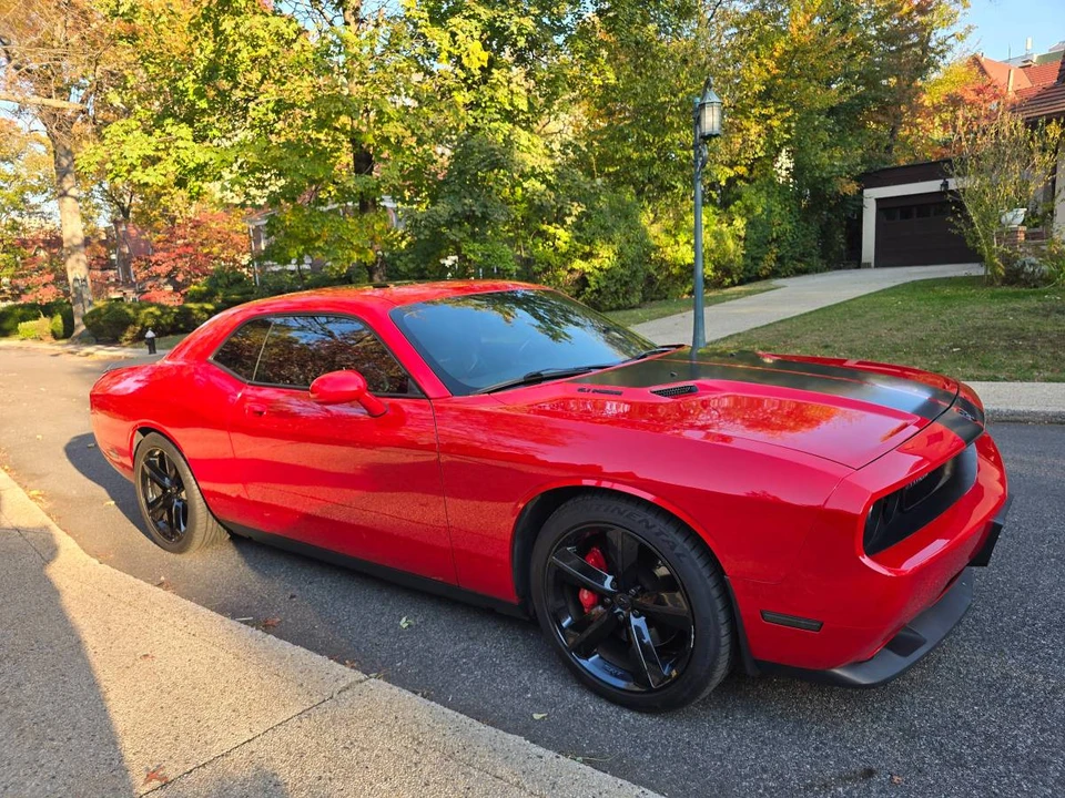 2010 Dodge Challenger SRT8 & 392 3rd Gen - Image 5 of 7