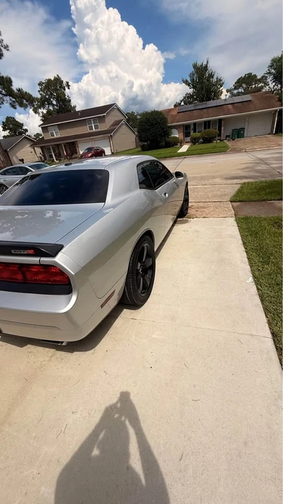 2010 Dodge Challenger SRT8 & 392 3rd Gen - Image 3 of 10