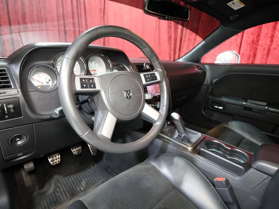 2010 Dodge Challenger SRT8 & 392 3rd Gen - Image 11 of 19