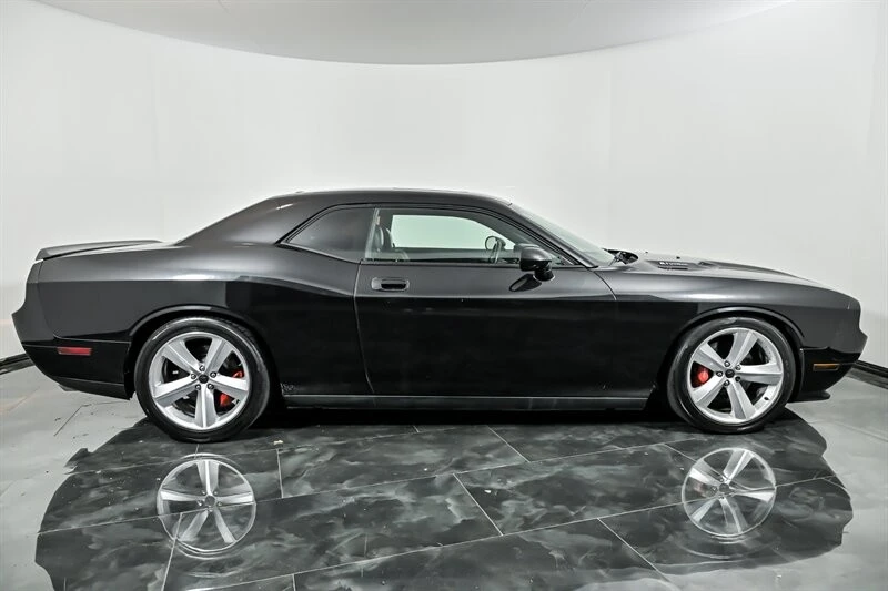 2010 Dodge Challenger SRT8 & 392 3rd Gen - Image 10 of 28