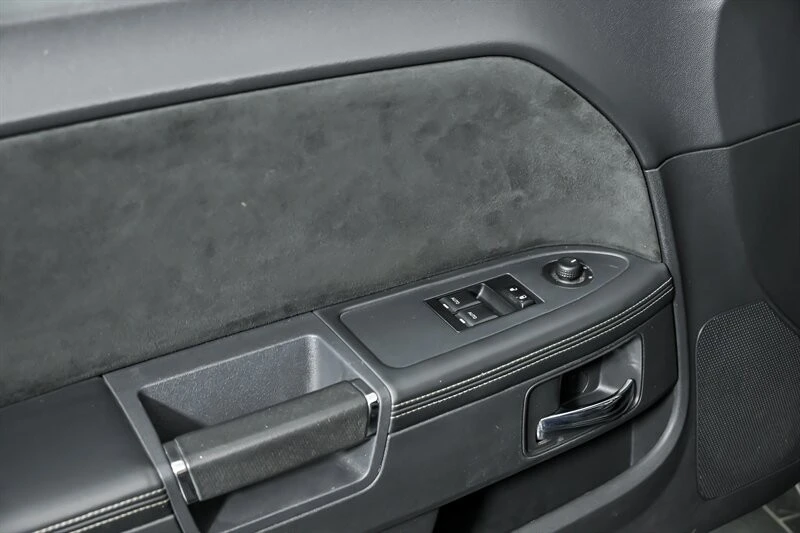 2010 Dodge Challenger SRT8 & 392 3rd Gen - Image 13 of 28