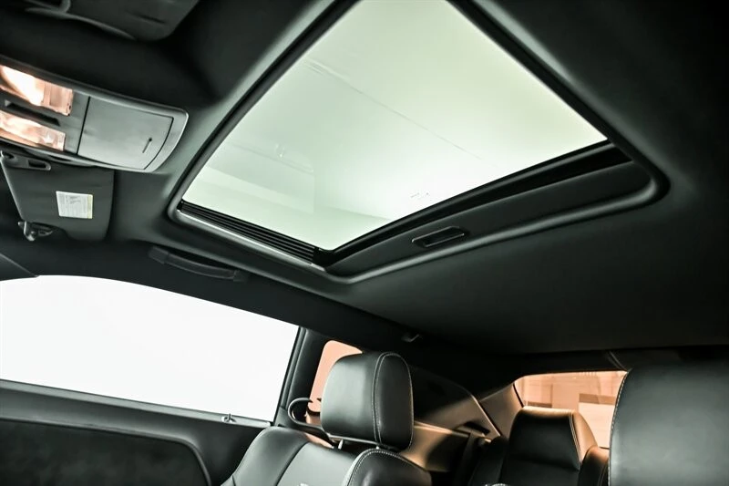 2010 Dodge Challenger SRT8 & 392 3rd Gen - Image 17 of 28