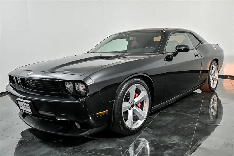 2010 Dodge Challenger SRT8 & 392 3rd Gen - Image 5 of 28