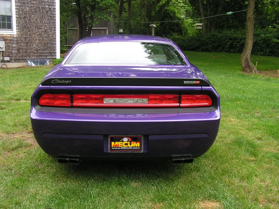 2010 Dodge Challenger SRT8 & 392 3rd Gen - Image 7 of 8