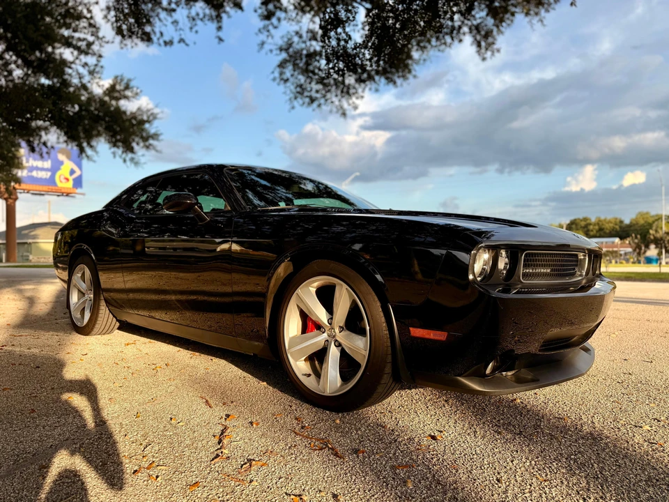 2010 Dodge Challenger SRT8 & 392 3rd Gen - Image 15 of 31