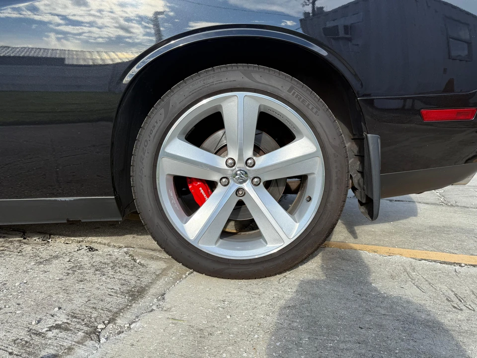 2010 Dodge Challenger SRT8 & 392 3rd Gen - Image 28 of 31