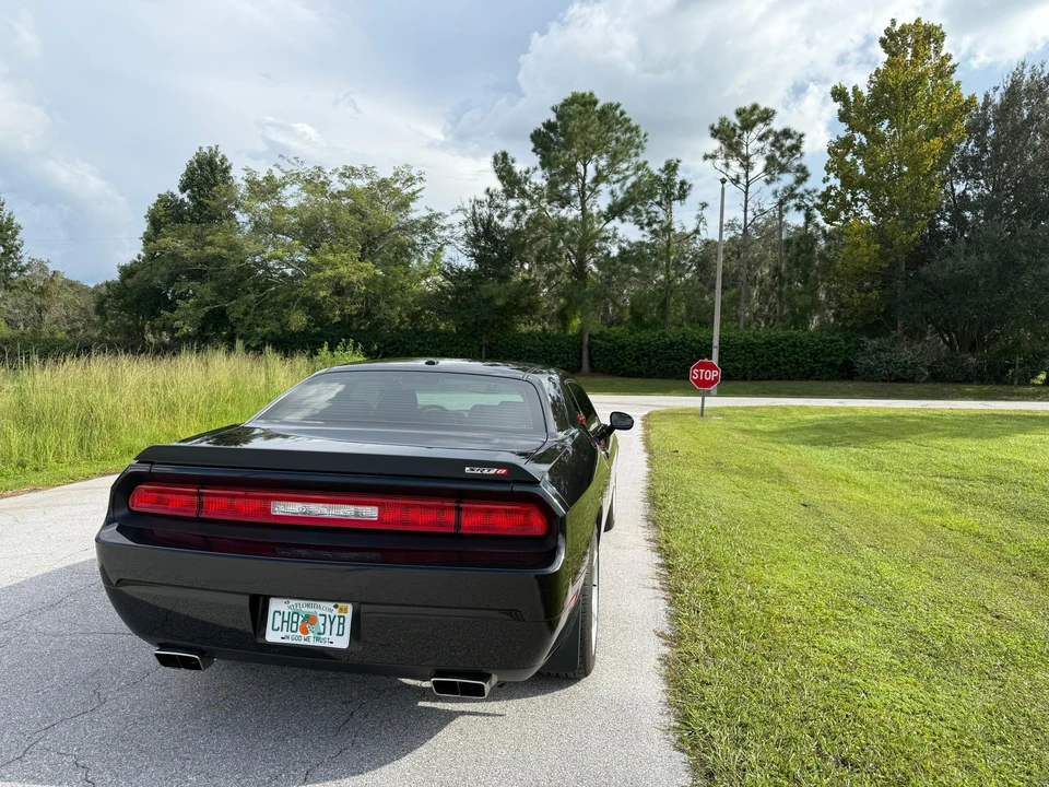 2010 Dodge Challenger SRT8 & 392 3rd Gen - Image 13 of 31