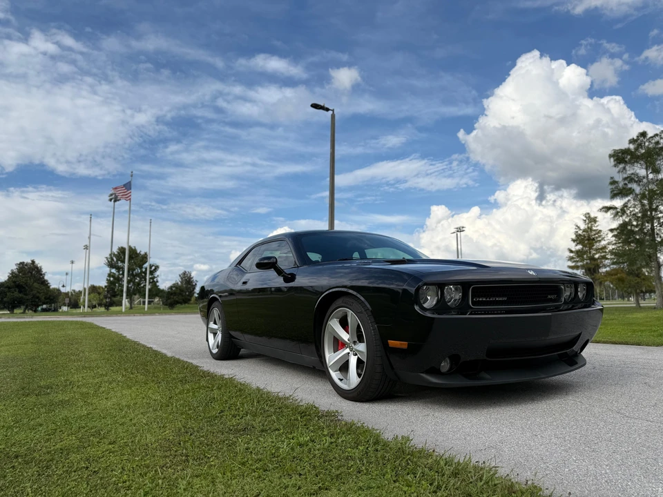 2010 Dodge Challenger SRT8 & 392 3rd Gen - Image 17 of 31
