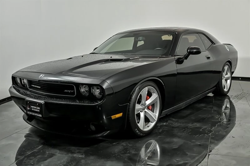 2010 Dodge Challenger SRT8 & 392 3rd Gen - Image 5 of 27