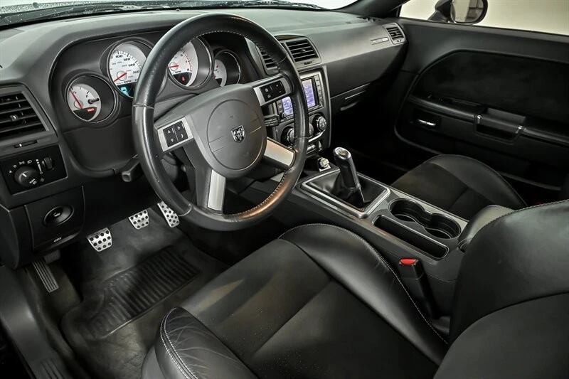2010 Dodge Challenger SRT8 & 392 3rd Gen - Image 13 of 27