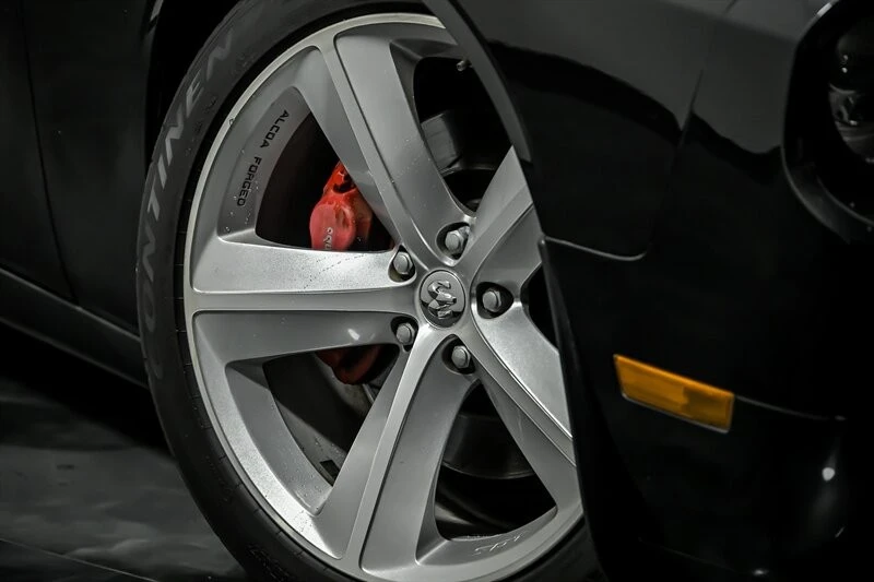 2010 Dodge Challenger SRT8 & 392 3rd Gen - Image 3 of 27