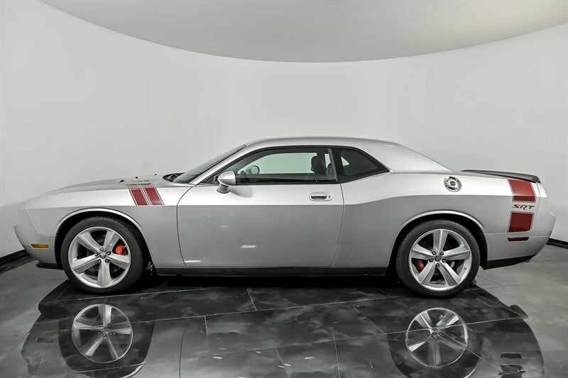 2010 Dodge Challenger SRT8 & 392 3rd Gen - Image 6 of 26