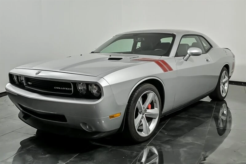 2010 Dodge Challenger SRT8 & 392 3rd Gen - Image 5 of 26