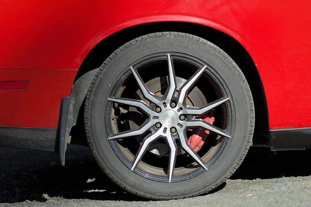 2010 Dodge Challenger SRT8 & 392 3rd Gen - Image 25 of 31