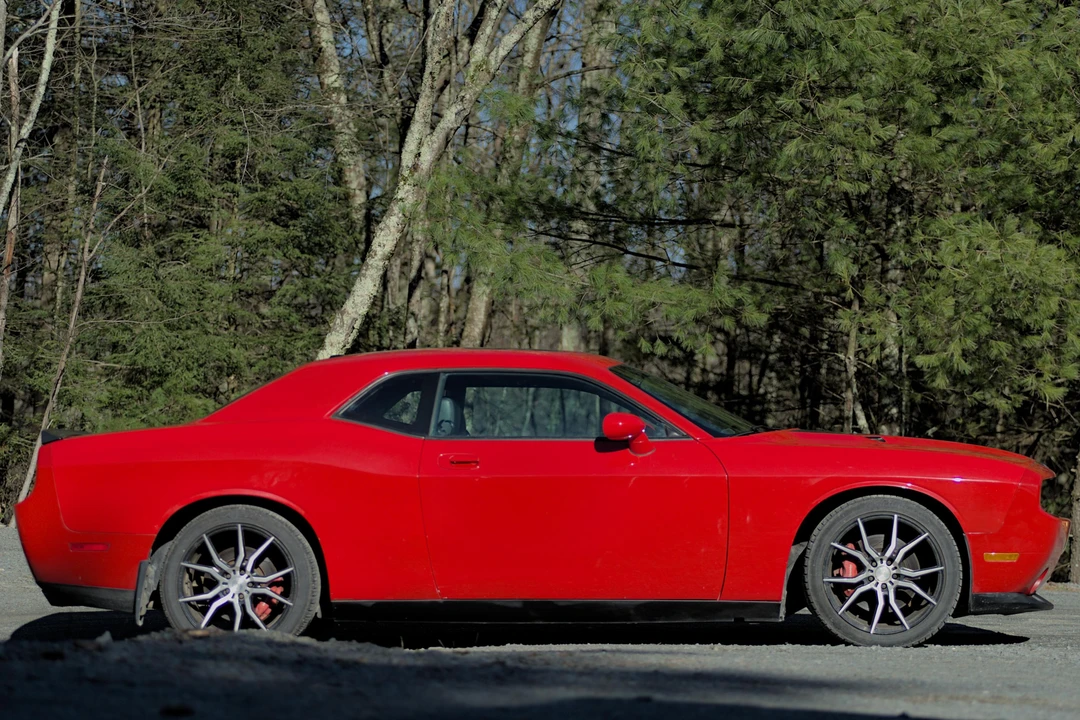 2010 Dodge Challenger SRT8 & 392 3rd Gen - Image 8 of 31