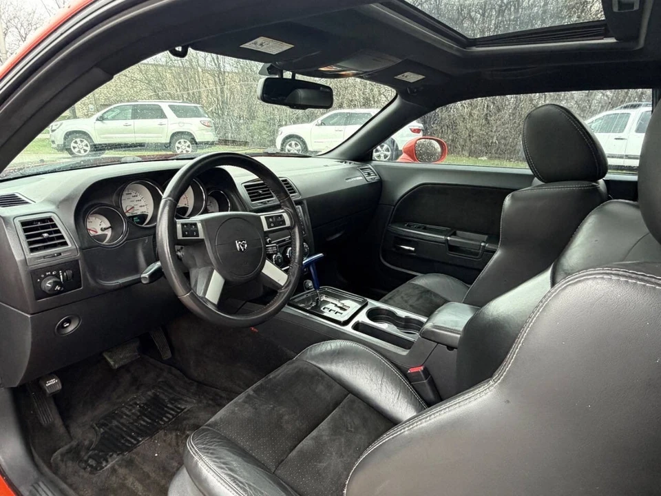 2010 Dodge Challenger SRT8 & 392 3rd Gen - Image 7 of 9