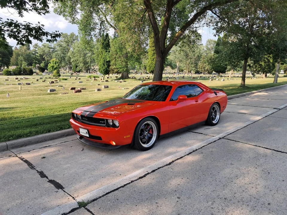 2010 Dodge Challenger SRT8 & 392 3rd Gen - Image 4 of 24