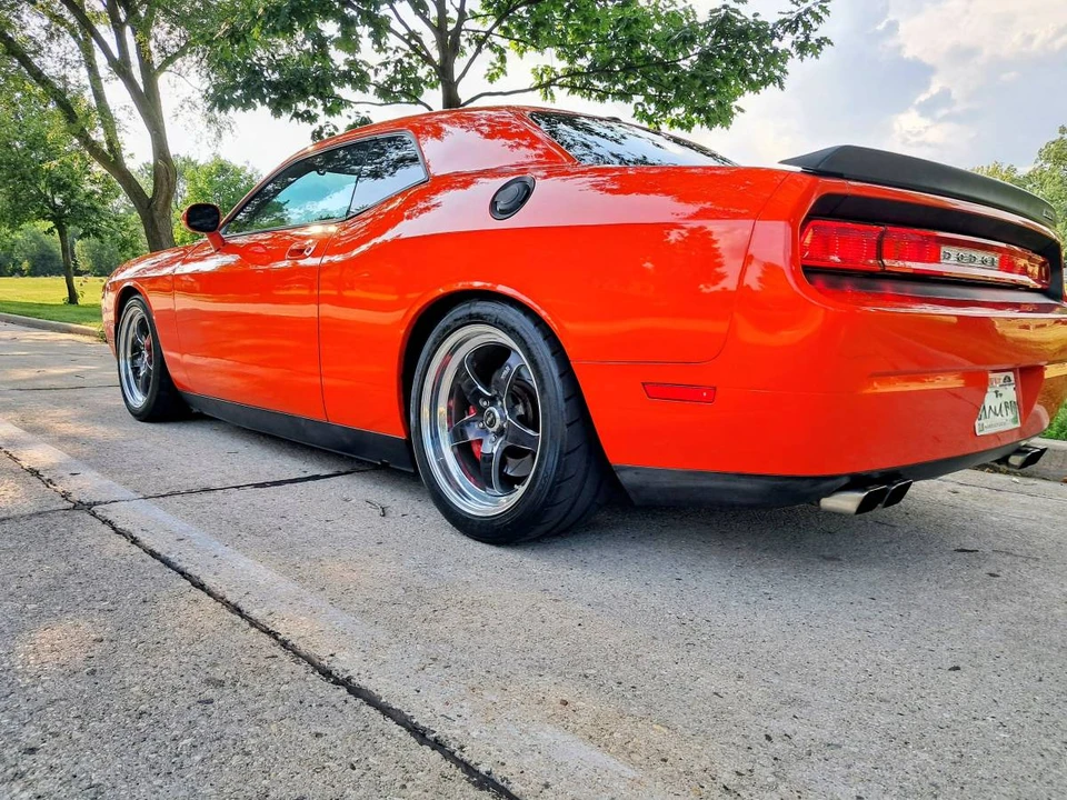 2010 Dodge Challenger SRT8 & 392 3rd Gen - Image 5 of 24