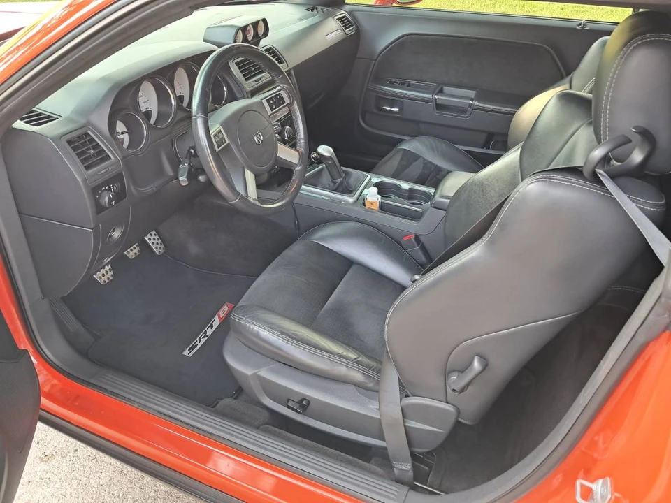 2010 Dodge Challenger SRT8 & 392 3rd Gen - Image 16 of 24
