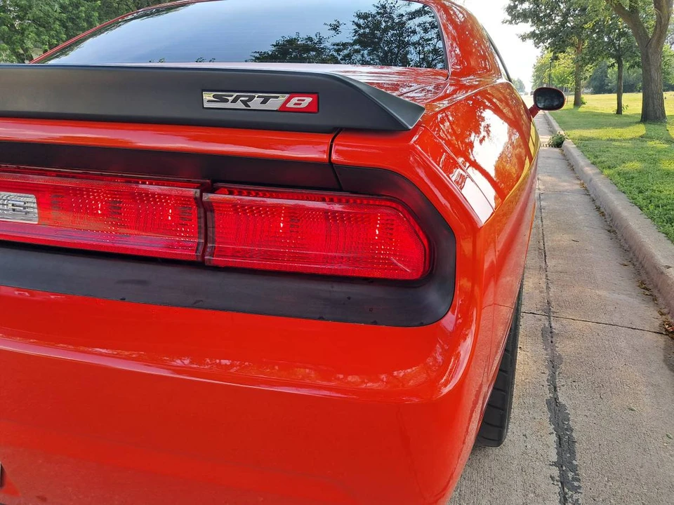 2010 Dodge Challenger SRT8 & 392 3rd Gen - Image 10 of 24