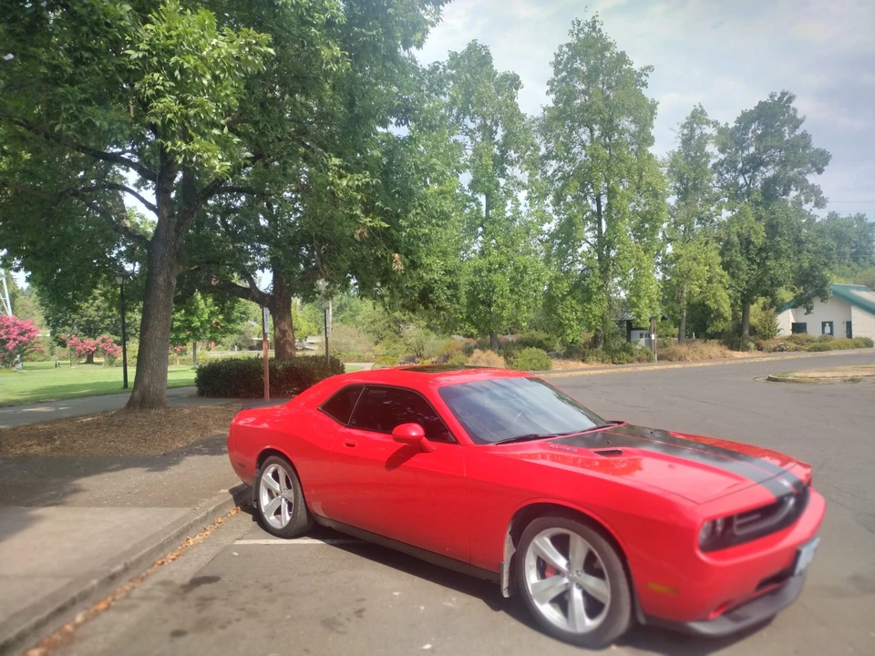 2010 Dodge Challenger SRT8 & 392 3rd Gen - Image 12 of 31