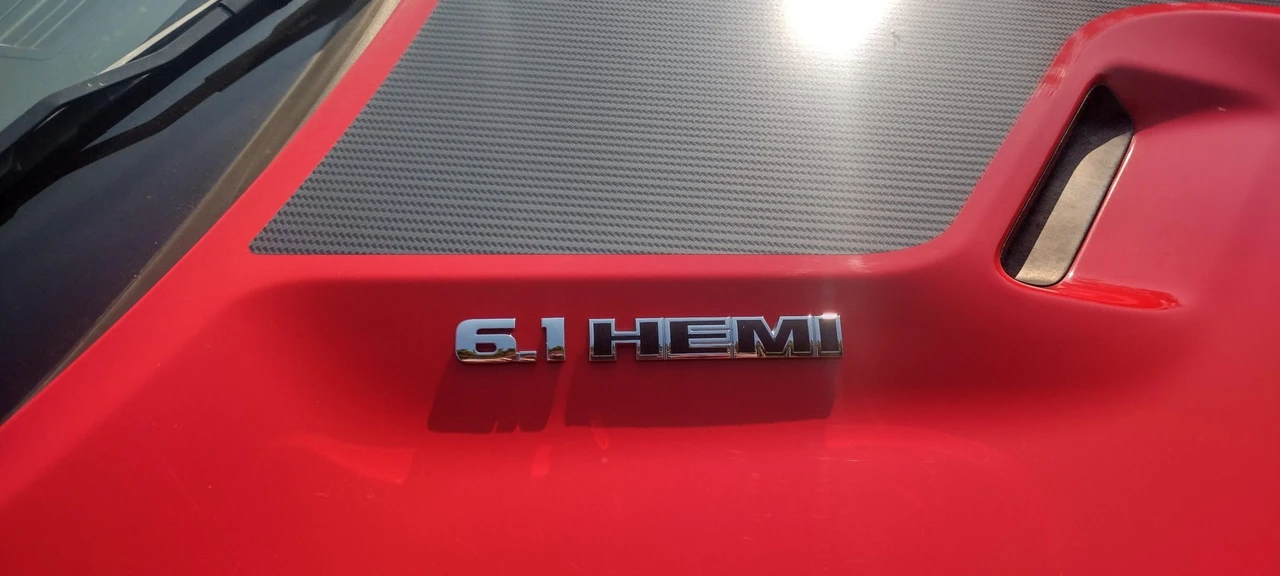 2010 Dodge Challenger SRT8 & 392 3rd Gen - Image 21 of 31