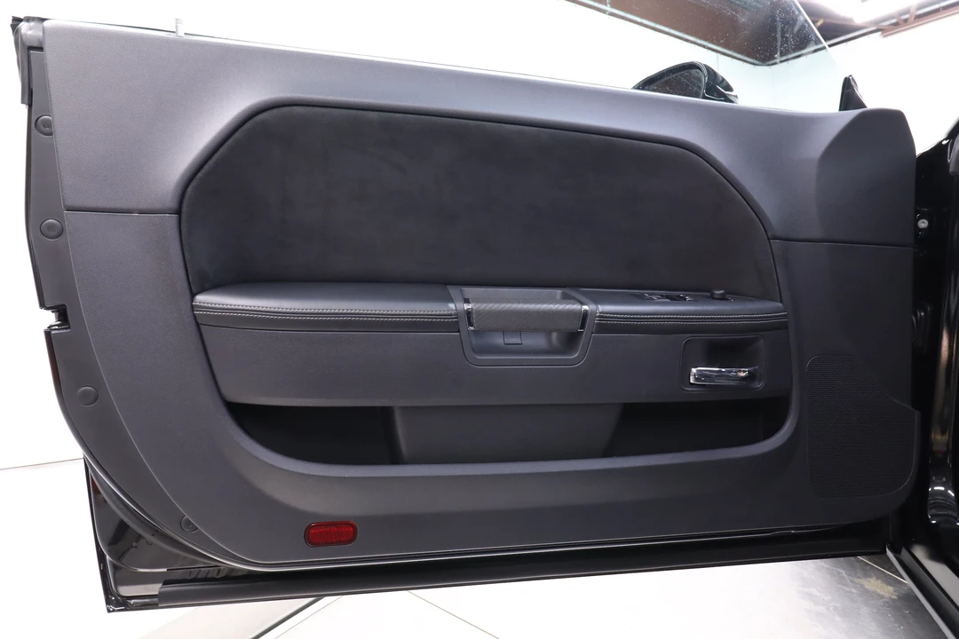 2010 Dodge Challenger SRT8 & 392 3rd Gen - Image 22 of 31