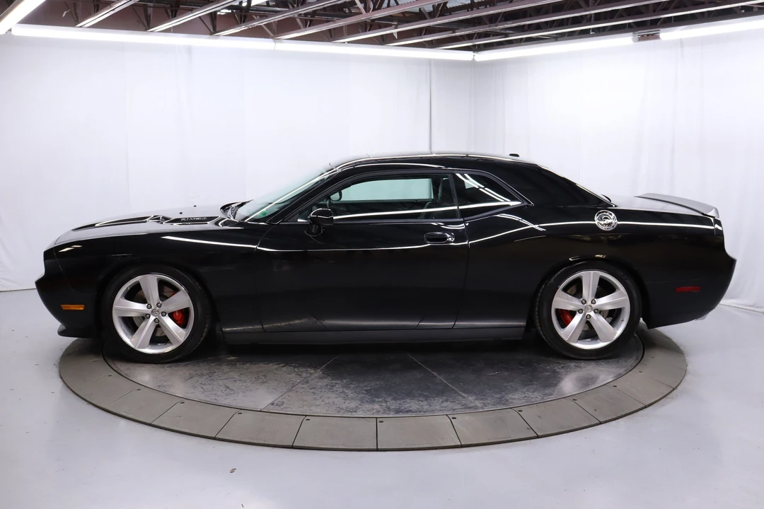 2010 Dodge Challenger SRT8 & 392 3rd Gen - Image 4 of 31