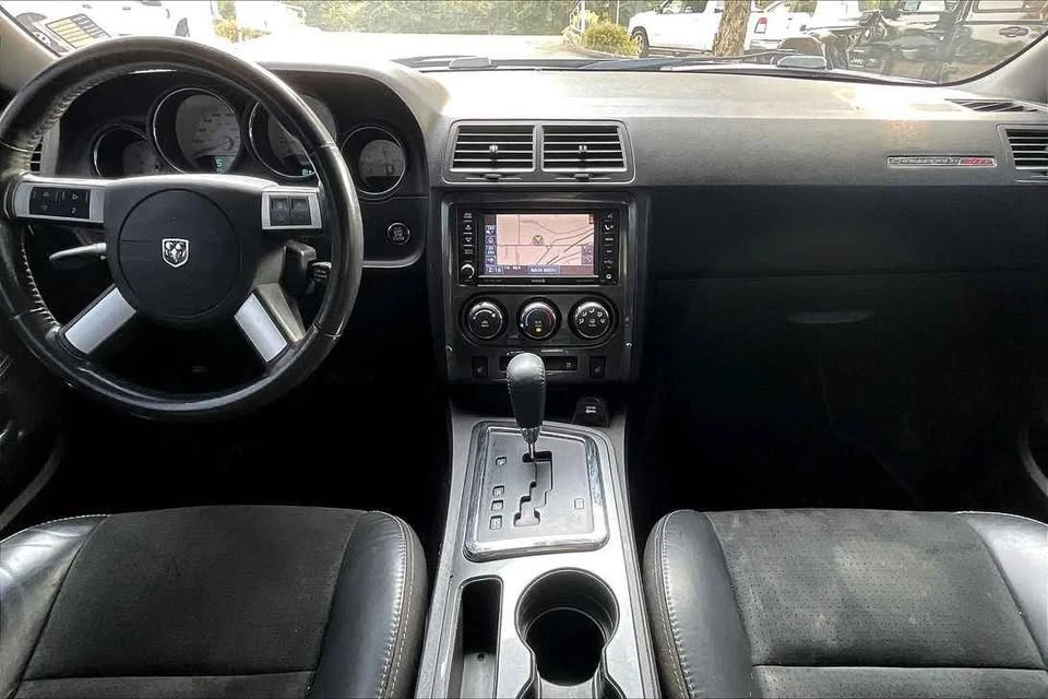 2010 Dodge Challenger SRT8 & 392 3rd Gen - Image 5 of 10