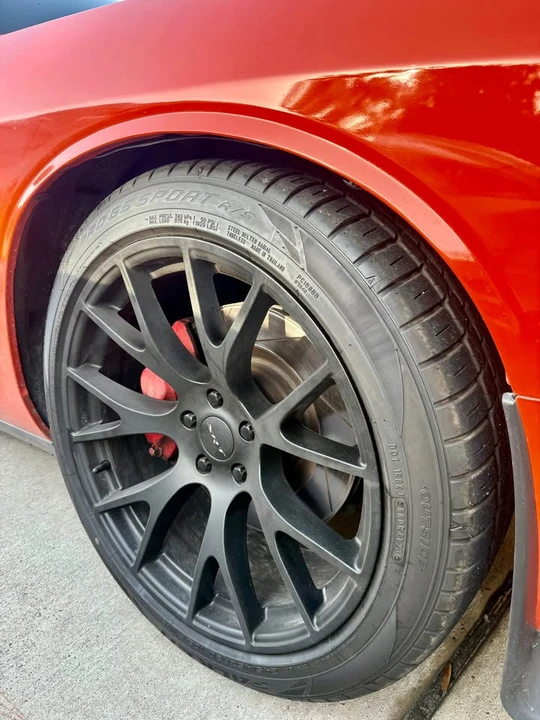 2010 Dodge Challenger SRT8 & 392 3rd Gen - Image 10 of 18