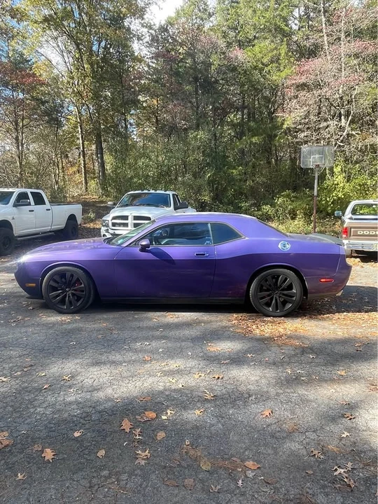 2010 Dodge Challenger SRT8 & 392 3rd Gen - Image 4 of 13
