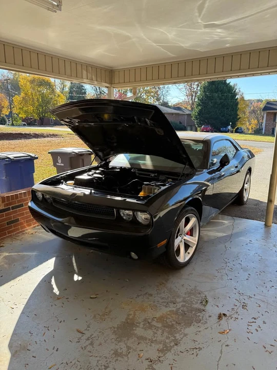 2010 Dodge Challenger SRT8 & 392 3rd Gen - Image 8 of 19