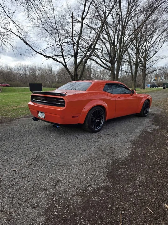 2010 Dodge Challenger SRT8 & 392 3rd Gen - Image 4 of 13