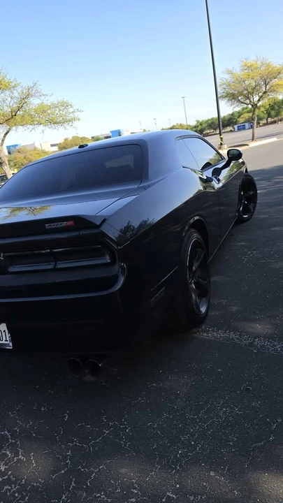 2010 Dodge Challenger SRT8 & 392 3rd Gen - Image 5 of 19