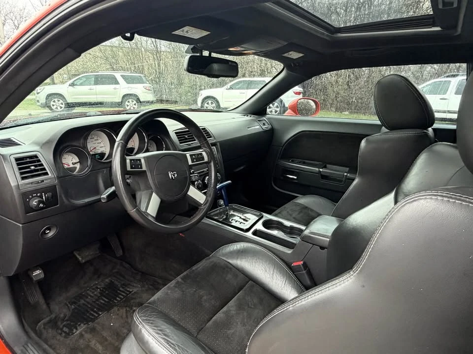 2010 Dodge Challenger SRT8 & 392 3rd Gen - Image 8 of 11