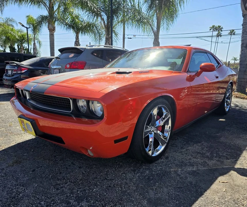 2010 Dodge Challenger SRT8 & 392 3rd Gen - Image 4 of 16