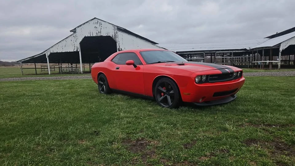2010 Dodge Challenger SRT8 & 392 3rd Gen - Image 3 of 4