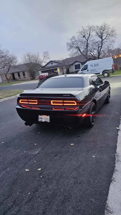 2010 Dodge Challenger SRT8 & 392 3rd Gen - Image 12 of 19