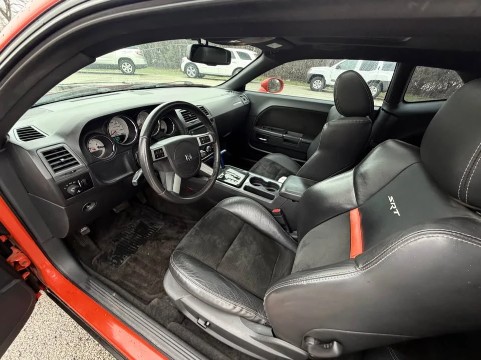 2010 Dodge Challenger SRT8 & 392 3rd Gen - Image 9 of 11