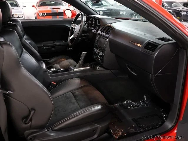 2010 Dodge Challenger SRT8 & 392 3rd Gen - Image 30 of 31